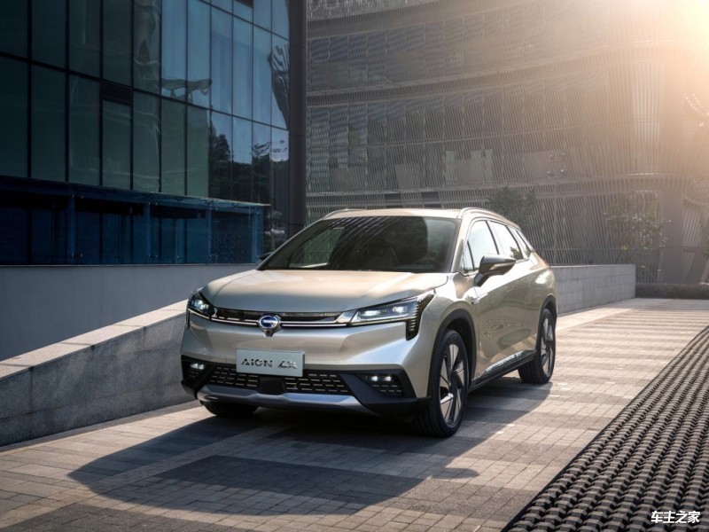 详细阅读:Aion LX 全部在售 2022款 2020款 2019款,成都Aion LX价格最低23.66万起 优惠高达5.00万 Aion LX 全部在售 2022款 2020款 2019款,成都Aion LX价格最低23.66万起 优惠高达5.00万