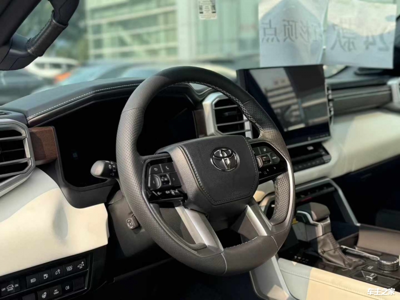 详细阅读:红杉加版 全部在售 2025款 2024款 2023款 2022款 2018款 2017款,红杉加版新款让利促销中 直降6万 红杉加版 全部在售 2025款 2024款 2023款 2022款 2018款 2017款,红杉加版新款让利促销中 直降6万